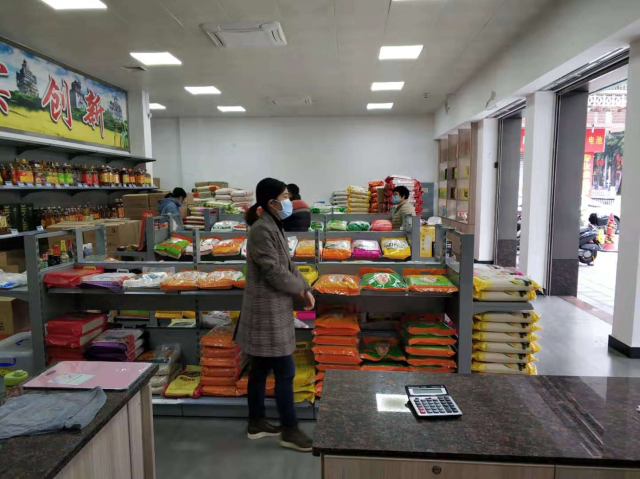 米王商場開門營業(yè).jpg