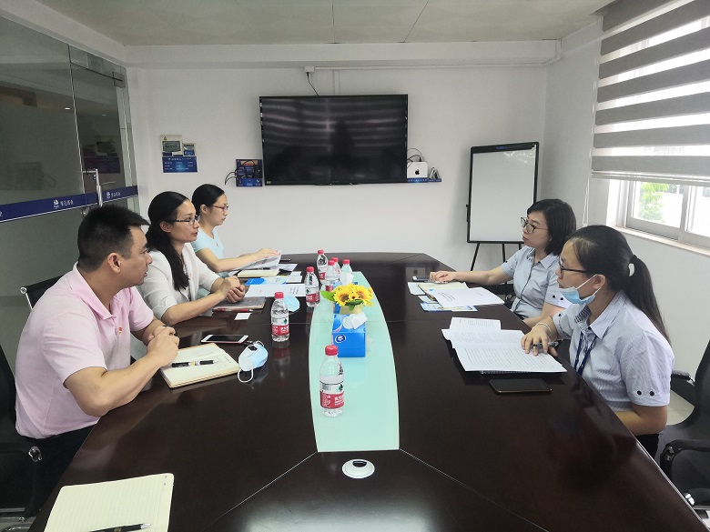 走訪維達(dá)國(guó)際控股有限公司，與企業(yè)代表開展座談。.jpg