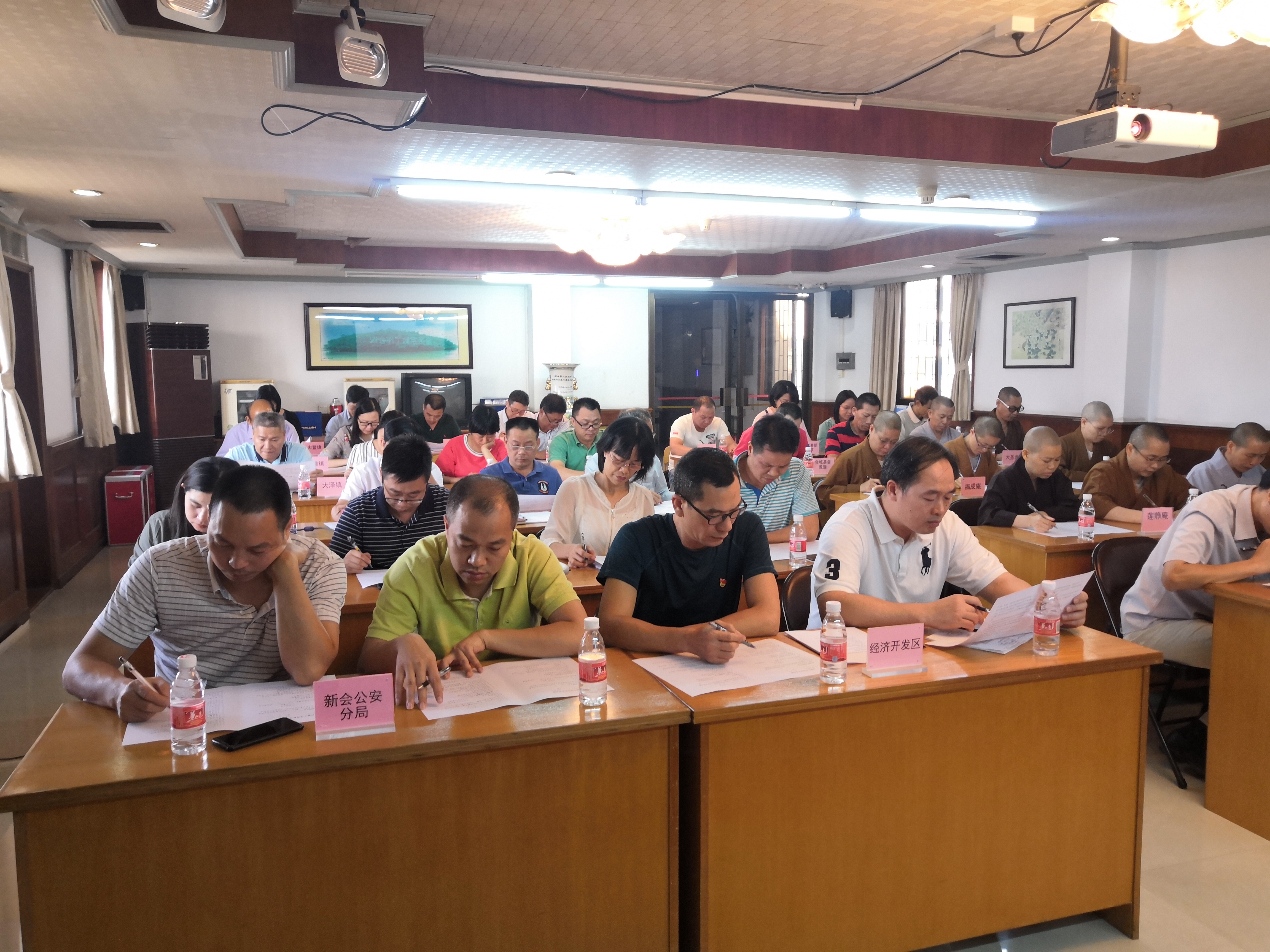 微信圖片_20191119171812.jpg
