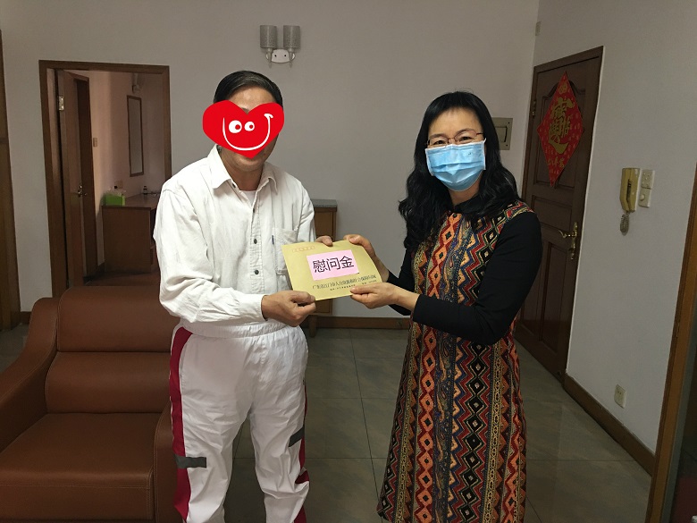 2 許局帶隊慰問.jpg