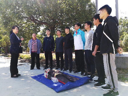 圖8（11月8至12日軍事訓(xùn)練）.jpg