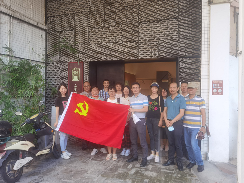 220660探尋革命印記汲取奮進(jìn)力量 (1).jpg