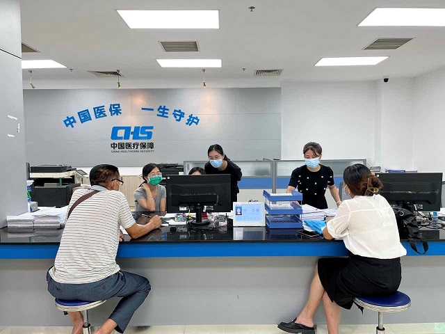 以青春之力 助力強(qiáng)國(guó)復(fù)興 市醫(yī)保局團(tuán)員青年在行動(dòng)1.jpg