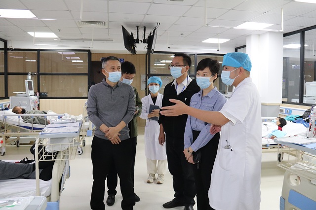 檢查現(xiàn)場.jpg