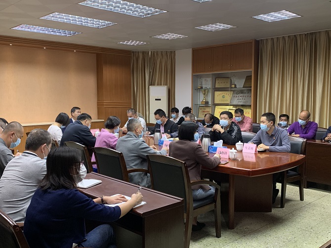 11.2江門(mén)市機(jī)關(guān)事務(wù)管理局傳達(dá)學(xué)習(xí)貫徹黨的二十大精神干部大會(huì)現(xiàn)場(chǎng).jpg