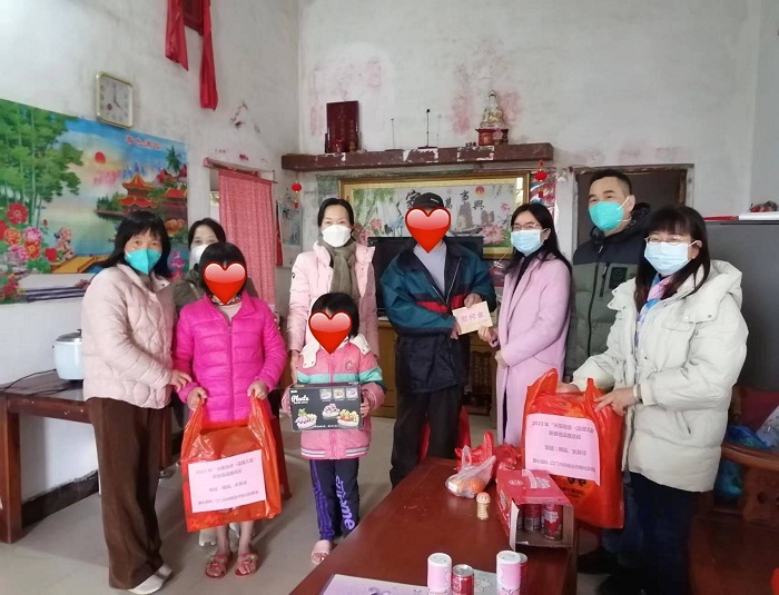 婦委會(huì)慰問1.jpg