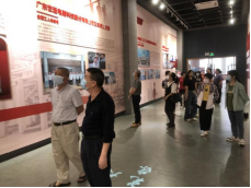 230606大力弘揚(yáng)勞模精神 立足本職再創(chuàng)新功——市林科所參觀江門市總工會(huì)舉辦的勞模事跡展 (3).png