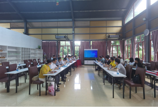 230619市自然資源局機關(guān)第四黨支部與市測繪大隊黨支部、市林業(yè)有害生物防治檢疫管理站黨支部開展“黨建引領(lǐng)聚合力 繪就綠美新僑都”主題黨日活動 (2).png