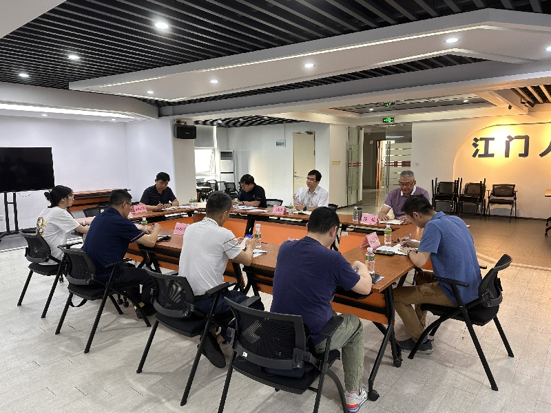 市人社局召開市直有關(guān)部門新業(yè)態(tài)工作座談會交流工作.jpg