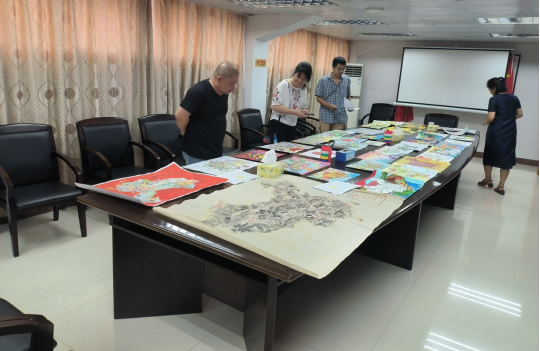 230913市自然資源局組織開展第20個(gè)全國(guó)測(cè)繪法主題宣傳活動(dòng) (4).png