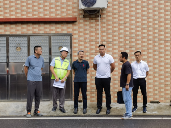 230914主動做好本輪強(qiáng)降雨期間地質(zhì)災(zāi)害防御，市自然資源局深入蓬江區(qū)開展督導(dǎo)檢查 (2).png