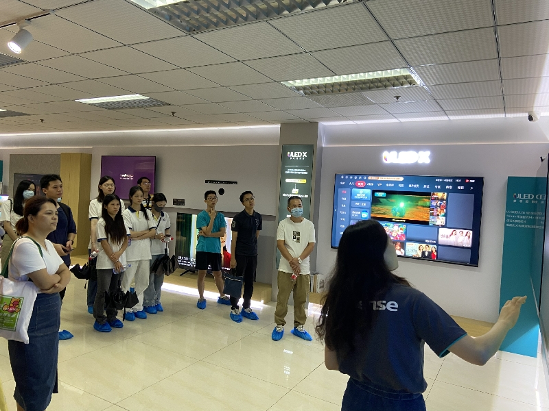 海信電子現(xiàn)場參觀.jpg