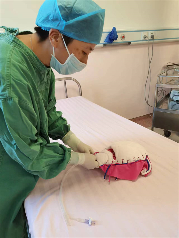 子宮止血球囊1.jpg