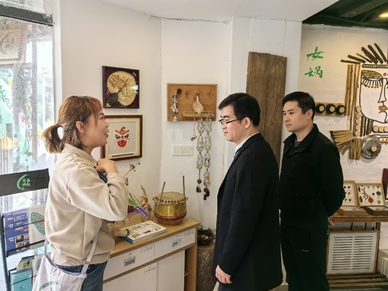 調(diào)研現(xiàn)場2.jpg