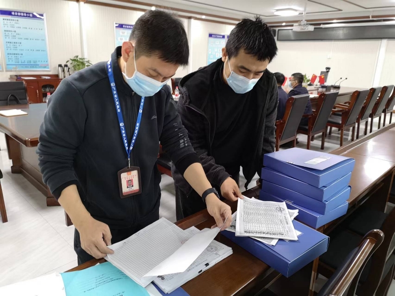 圖片2：深入企業(yè)、工地項目開展執(zhí)法檢查.jpg