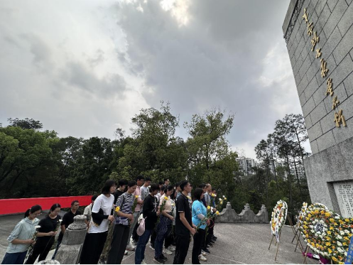 240408江門市自然資源局下屬六個黨支部聯(lián)合開展支部共建活動 (4).png