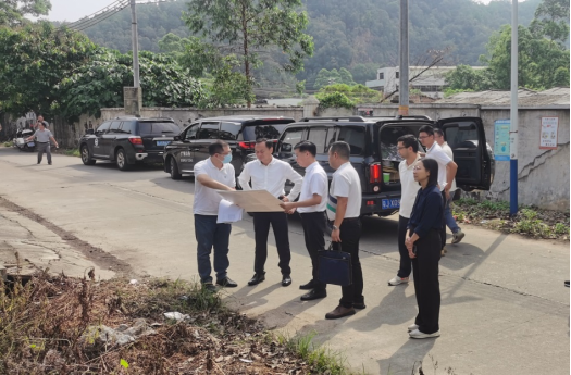 240521省自然資源廳副廳長洪偉東率隊調(diào)研江門市地質(zhì)災(zāi)害防御及不動產(chǎn)確權(quán)登記等工作 (1).png