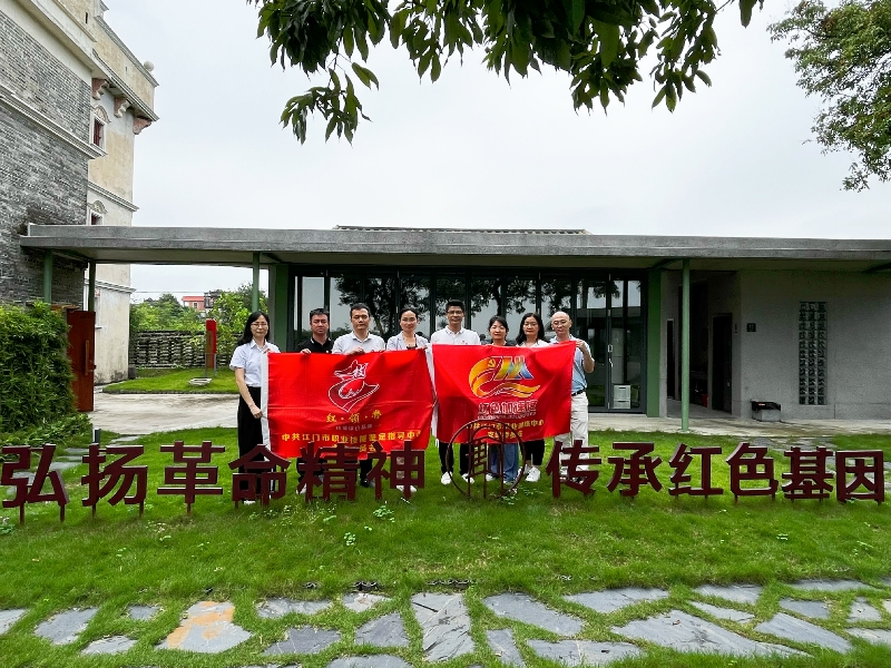 圖片3：參觀謝永寬故居合照.jpg
