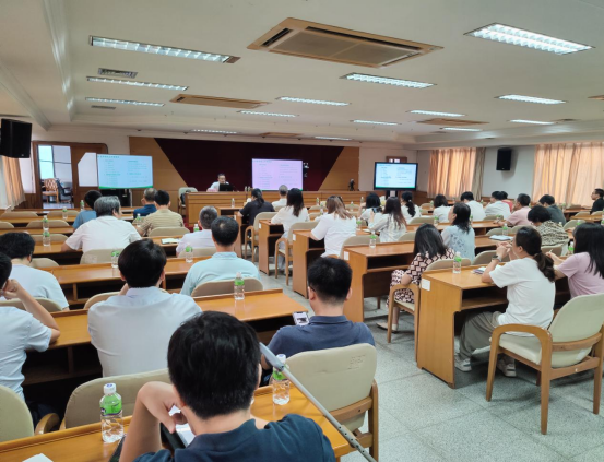240709江門(mén)市自然資源局舉辦“干部講堂系列”——《變更調(diào)查工作新要求》專(zhuān)題講座 (2).png