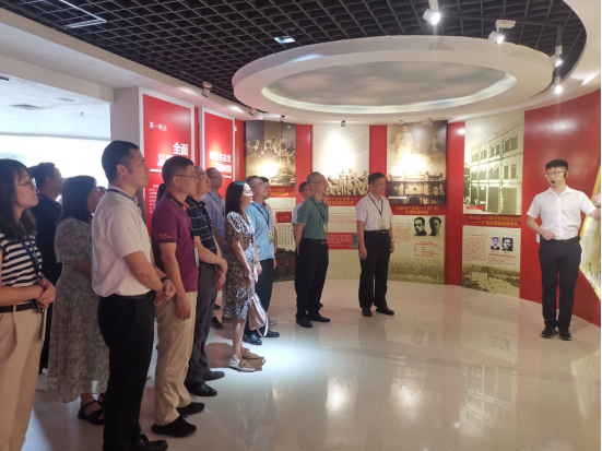 240715揚(yáng)清正廉潔風(fēng)氣 筑廉政思想防線 (2).png