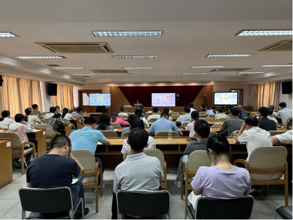 240724江門市自然資源局舉辦“干部講堂系列”——國(guó)土空間規(guī)劃專題講座 (2).png